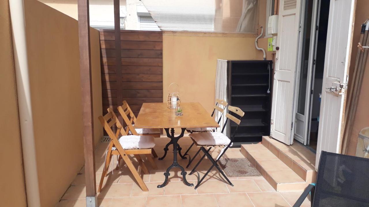 ラ・セーヌ・シュル・メール La Petite Maisonヴィラ エクステリア 写真
